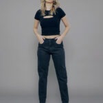 Top Feminino Manga Curta Decote Vazado TP.162.0040 - Preto-020001, P